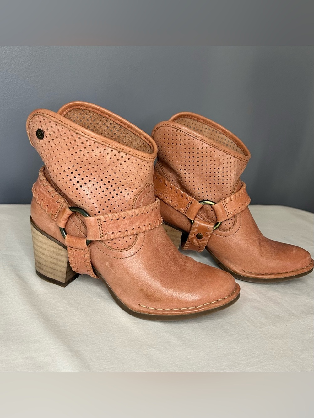 Bussola Boots Women 5 Pink Leather Harness Perforated Ankle Booties Boho Western